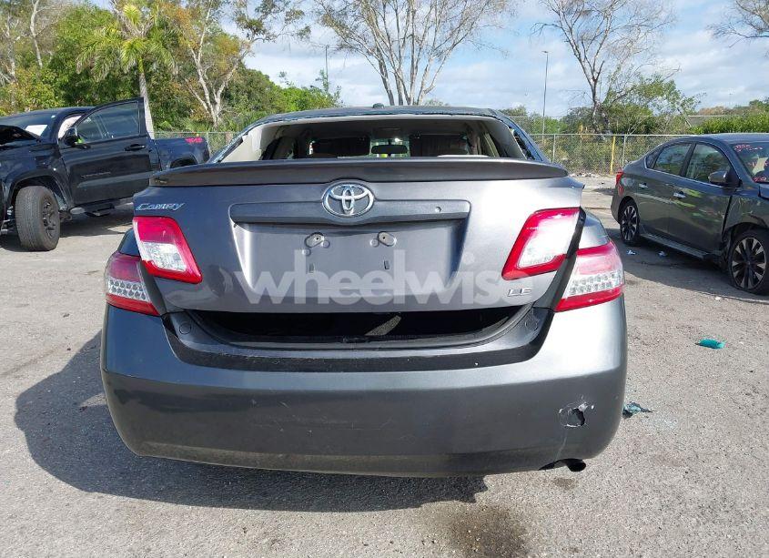 Photo 17 of 2011 Toyota Camry LE (VIN 4T4BF3EK4BR200590)