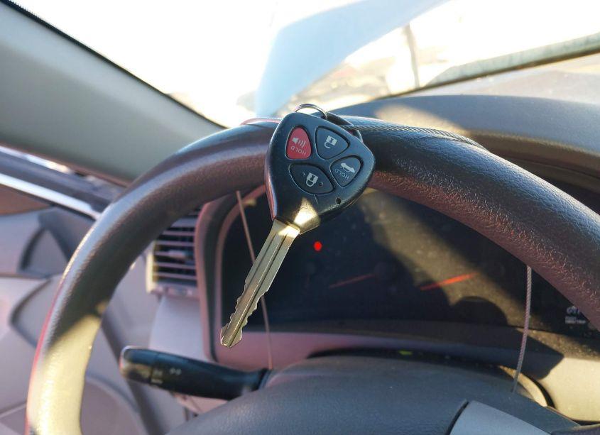 Photo 11 of 2010 Toyota Camry LE (VIN 4T4BF3EK5AR001742)