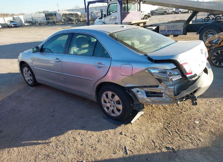 Photo 3 of 2010 Toyota Camry LE (VIN 4T4BF3EK5AR001742)