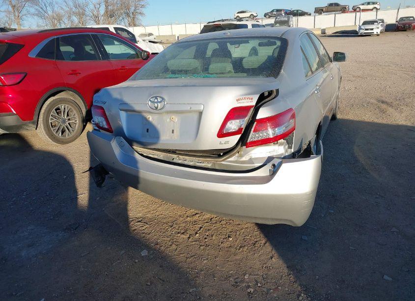 Photo 6 of 2010 Toyota Camry LE (VIN 4T4BF3EK5AR001742)