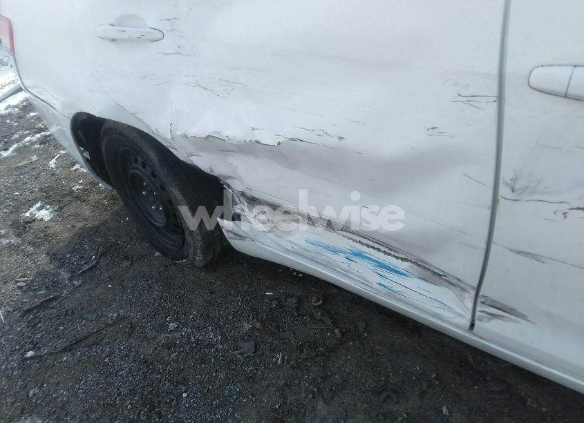 Photo 6 of 2010 Toyota Camry LE (VIN 4T4BF3EK5AR008786)