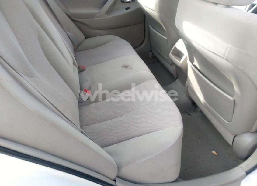 Photo 8 of 2010 Toyota Camry LE (VIN 4T4BF3EK5AR008786)