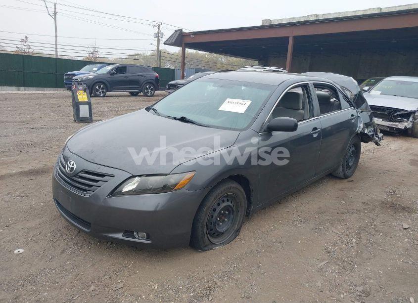 Photo 2 of 2010 Toyota Camry LE/SE/XLE (VIN 4T4BF3EK5AR008920)