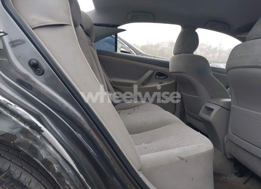 Photo 8 of 2010 Toyota Camry LE/SE/XLE (VIN 4T4BF3EK5AR008920)