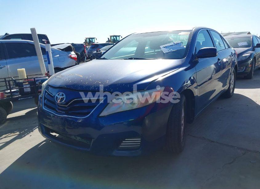 Photo 2 of 2010 Toyota Camry (VIN 4T4BF3EK5AR021165)