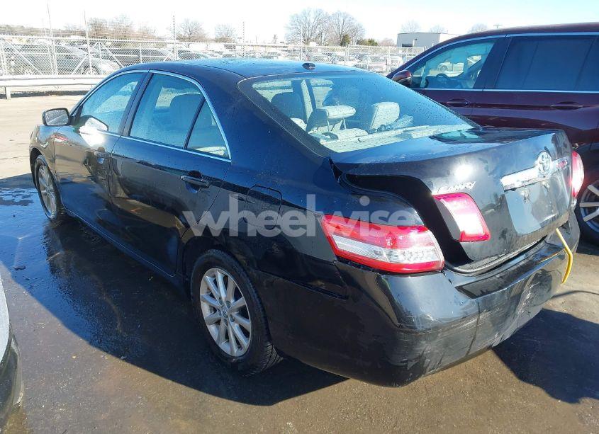 Photo 3 of 2010 Toyota Camry XLE (VIN 4T4BF3EK5AR021604)