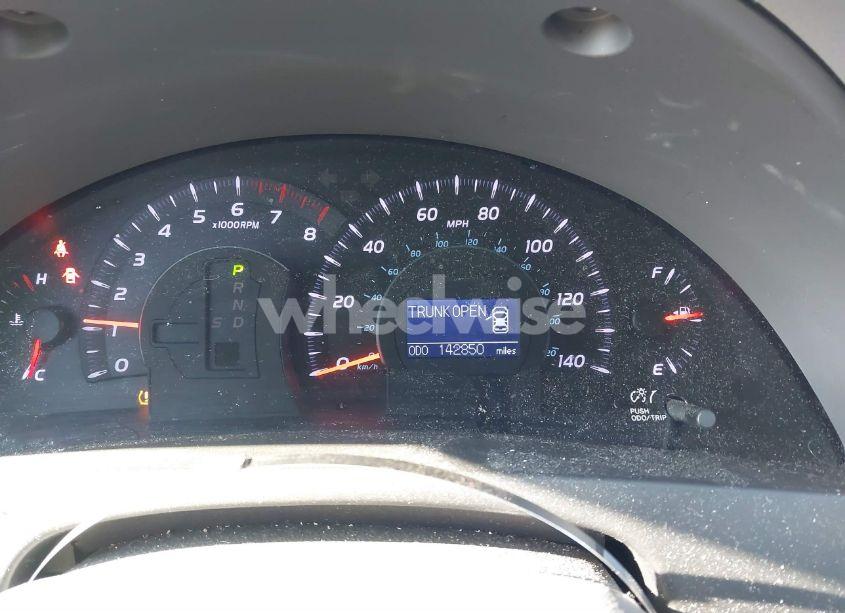 Photo 7 of 2010 Toyota Camry XLE (VIN 4T4BF3EK5AR021604)