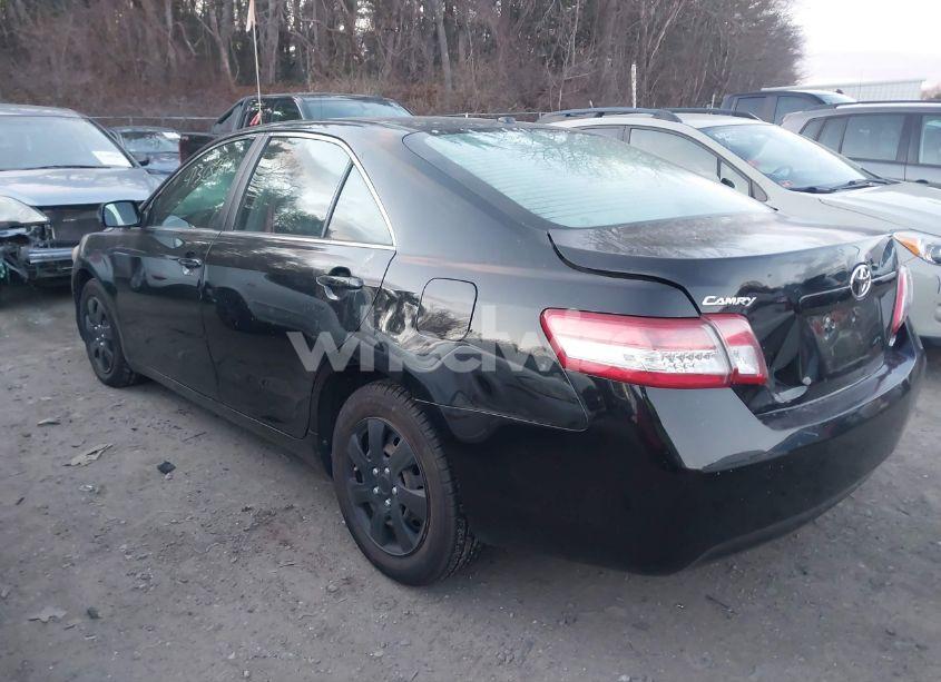 Photo 3 of 2010 Toyota Camry LE (VIN 4T4BF3EK5AR031310)