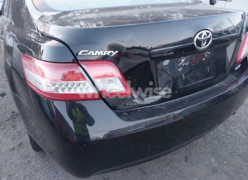 Photo 6 of 2010 Toyota Camry LE (VIN 4T4BF3EK5AR031310)