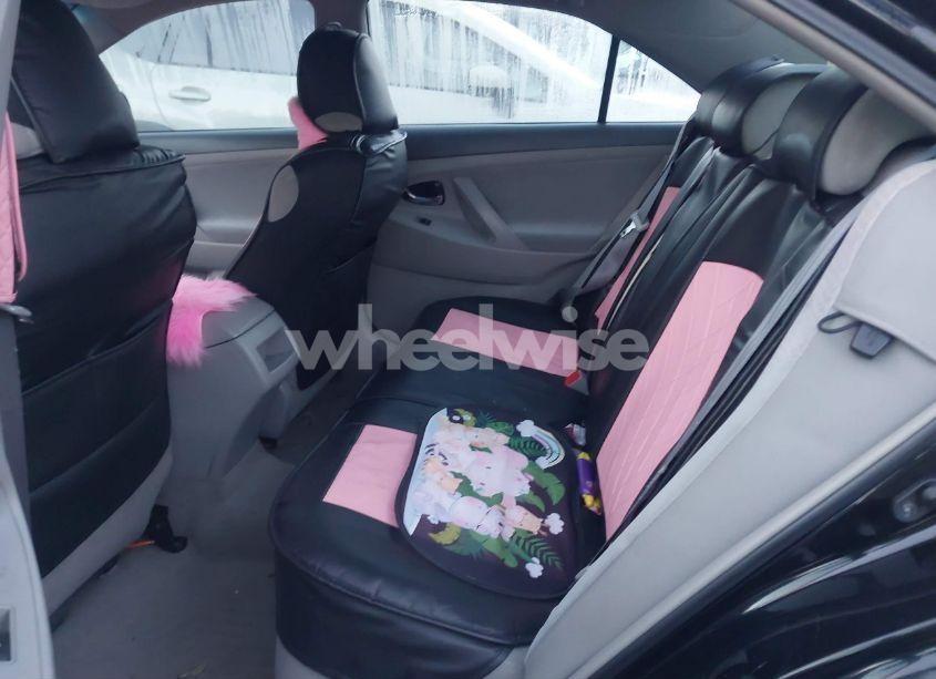 Photo 8 of 2010 Toyota Camry LE (VIN 4T4BF3EK5AR031310)