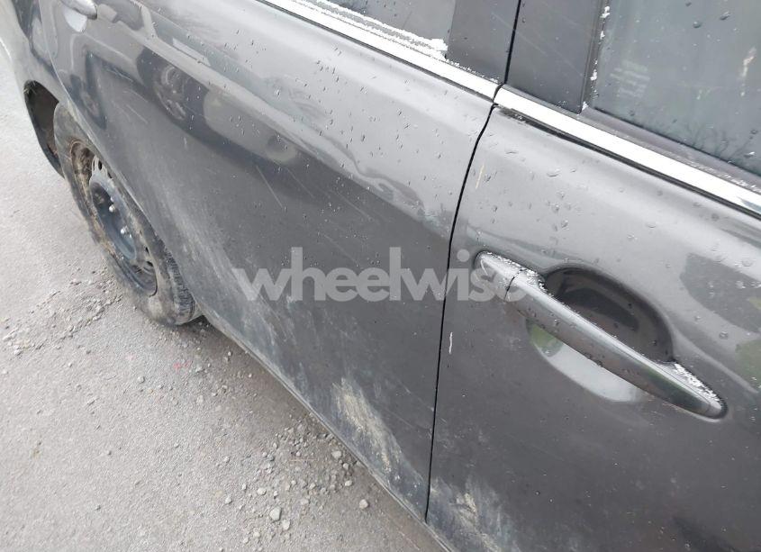 Photo 16 of 2010 Toyota Camry LE (VIN 4T4BF3EK5AR040816)