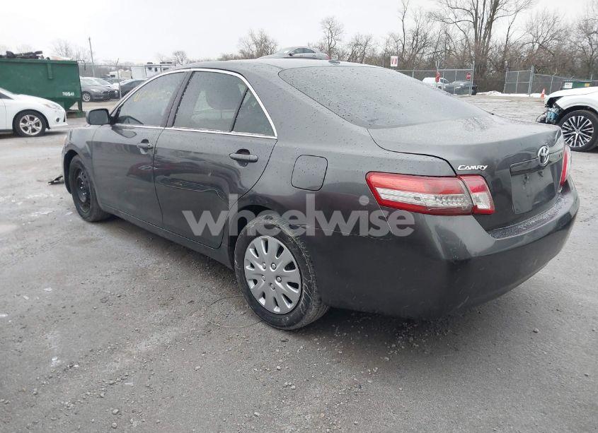 Photo 3 of 2010 Toyota Camry LE (VIN 4T4BF3EK5AR040816)