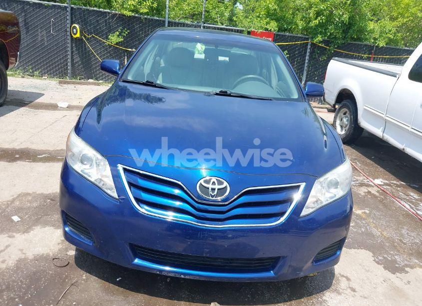 Photo 12 of 2010 Toyota Camry LE (VIN 4T4BF3EK5AR045479)