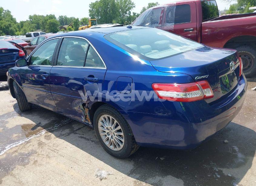 Photo 3 of 2010 Toyota Camry LE (VIN 4T4BF3EK5AR045479)