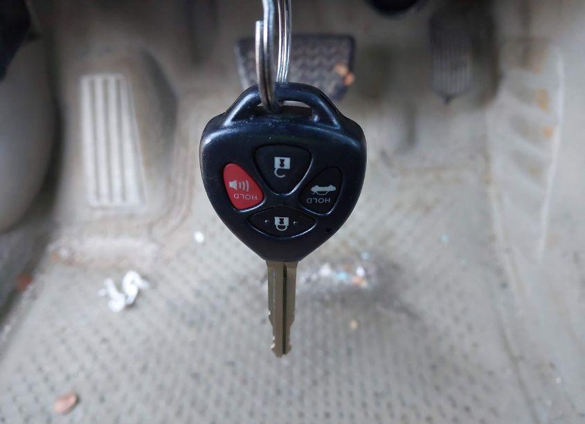 Photo 11 of 2010 Toyota Camry XLE (VIN 4T4BF3EK5AR051654)