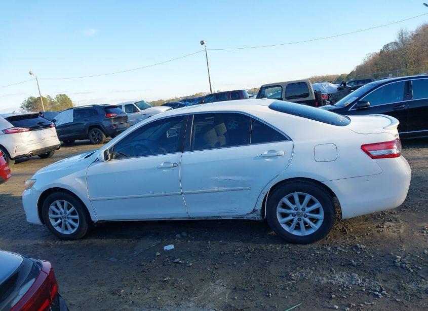 Photo 14 of 2010 Toyota Camry XLE (VIN 4T4BF3EK5AR051654)