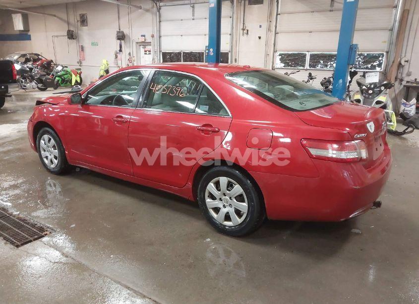 Photo 3 of 2010 Toyota Camry LE (VIN 4T4BF3EK5AR068146)