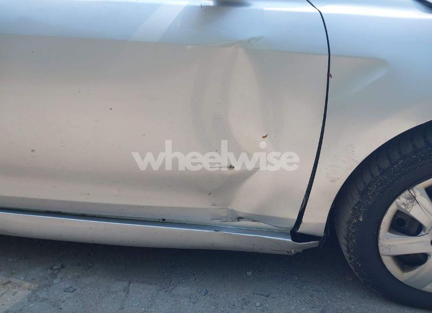 Photo 13 of 2011 Toyota Camry (VIN 4T4BF3EK5BR089774)