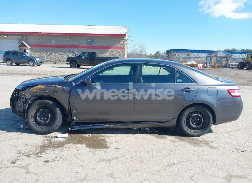 Photo 12 of 2011 Toyota Camry LE (VIN 4T4BF3EK5BR095008)