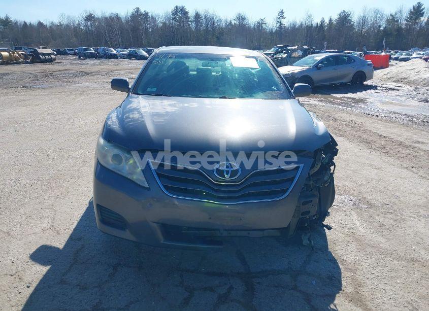 Photo 13 of 2011 Toyota Camry LE (VIN 4T4BF3EK5BR095008)