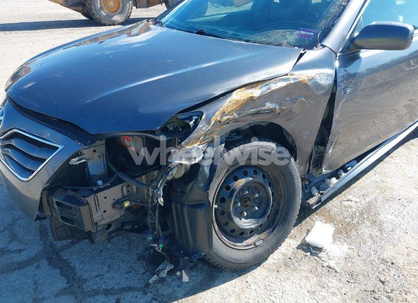 Photo 6 of 2011 Toyota Camry LE (VIN 4T4BF3EK5BR095008)