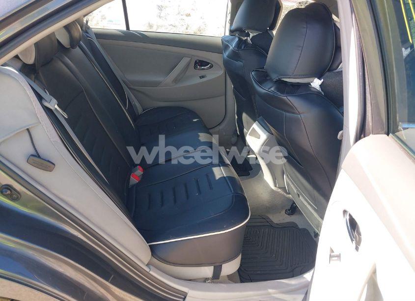 Photo 8 of 2011 Toyota Camry LE (VIN 4T4BF3EK5BR095008)