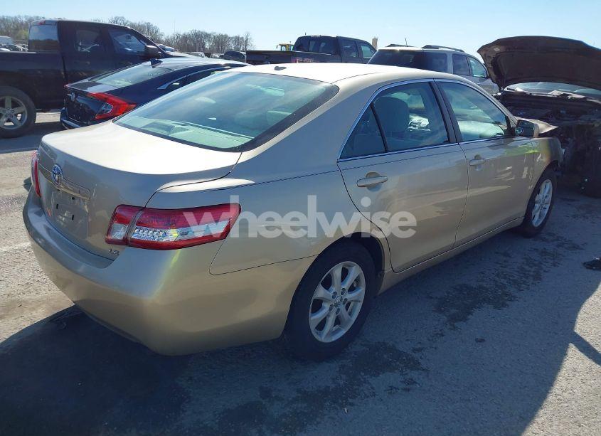 Photo 4 of 2011 Toyota Camry LE (VIN 4T4BF3EK5BR128153)