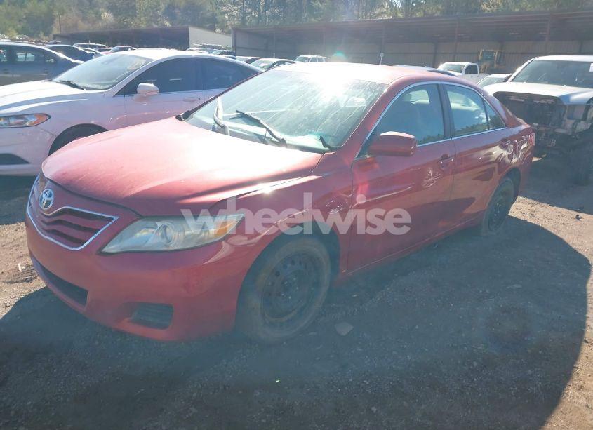 Photo 2 of 2011 Toyota Camry LE (VIN 4T4BF3EK5BR134275)