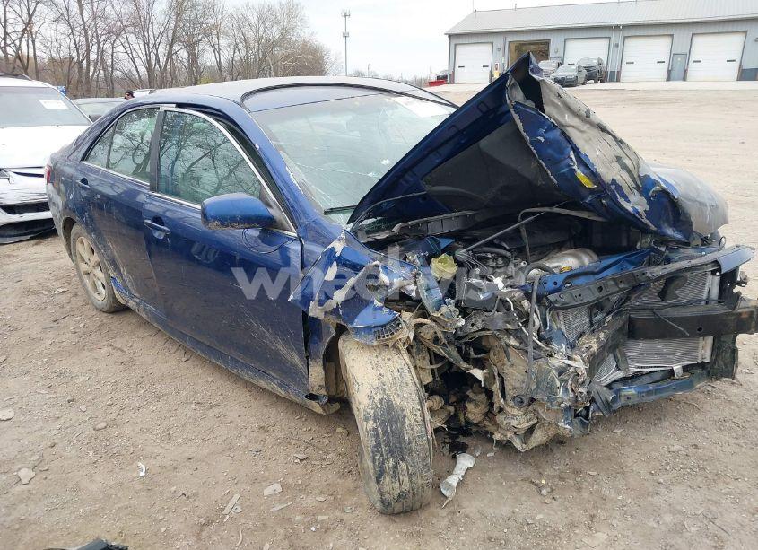 2011 Toyota Camry LE (VIN 4T4BF3EK5BR155594) main photo