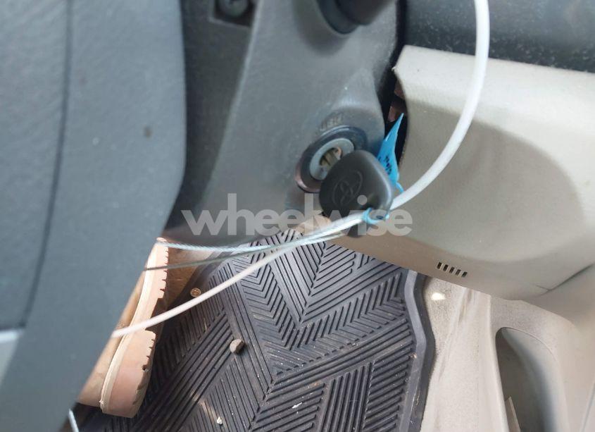 Photo 11 of 2011 Toyota Camry (VIN 4T4BF3EK5BR159399)