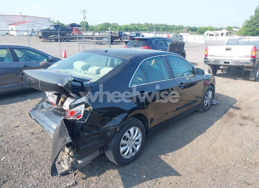 Photo 4 of 2011 Toyota Camry (VIN 4T4BF3EK5BR159399)