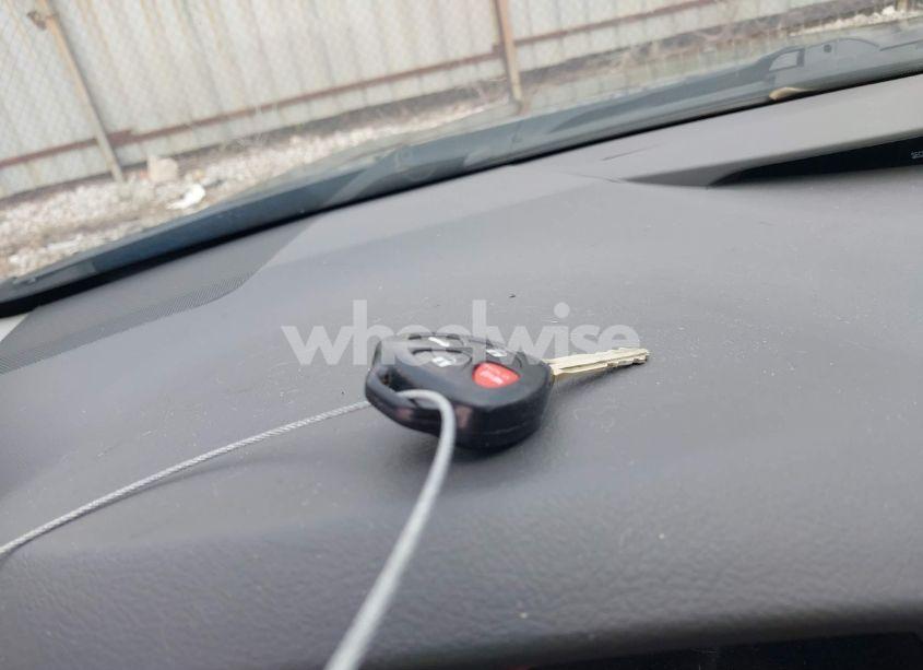 Photo 11 of 2011 Toyota Camry LE (VIN 4T4BF3EK5BR169088)