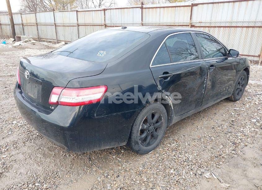 Photo 4 of 2011 Toyota Camry LE (VIN 4T4BF3EK5BR169088)