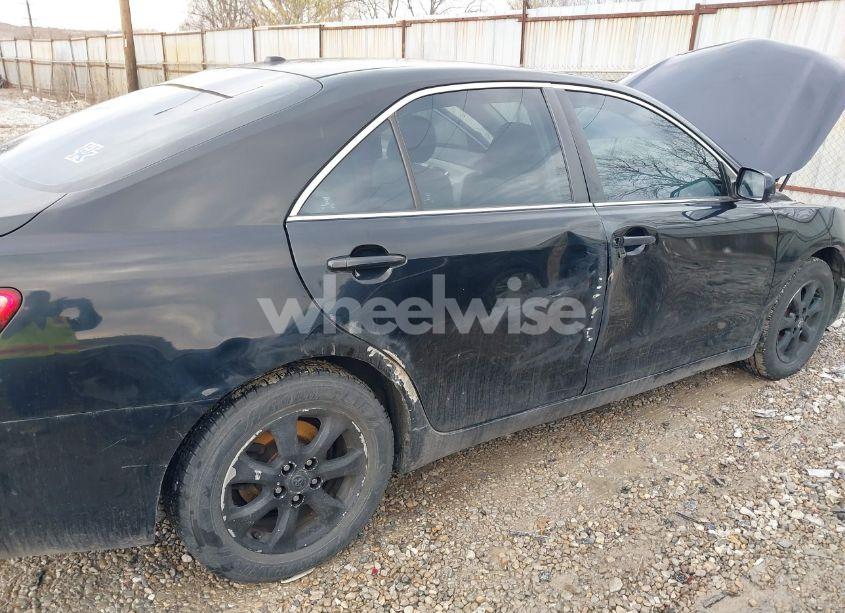 Photo 6 of 2011 Toyota Camry LE (VIN 4T4BF3EK5BR169088)