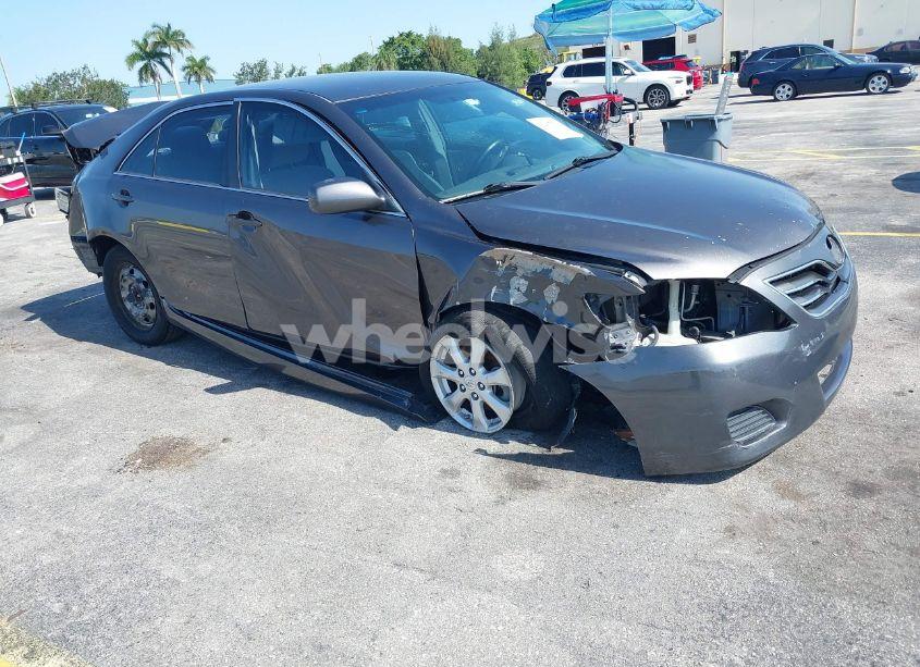 2011 Toyota Camry LE (VIN 4T4BF3EK5BR171794) main photo