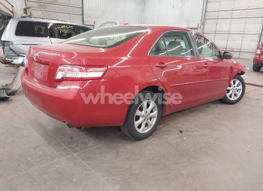 Photo 4 of 2011 Toyota Camry LE (VIN 4T4BF3EK5BR173111)