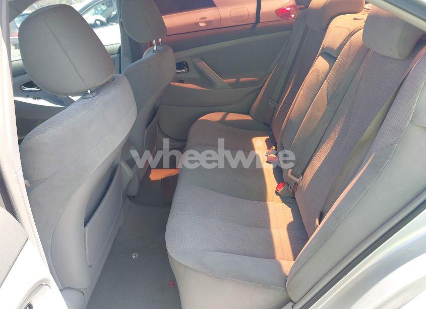 Photo 8 of 2011 Toyota Camry LE (VIN 4T4BF3EK5BR198672)