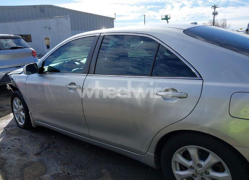 Photo 14 of 2011 Toyota Camry LE (VIN 4T4BF3EK5BR203885)