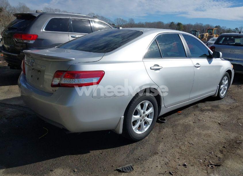 Photo 4 of 2011 Toyota Camry LE (VIN 4T4BF3EK5BR203885)