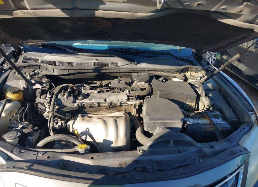 Photo 10 of 2011 Toyota Camry LE (VIN 4T4BF3EK5BR213557)