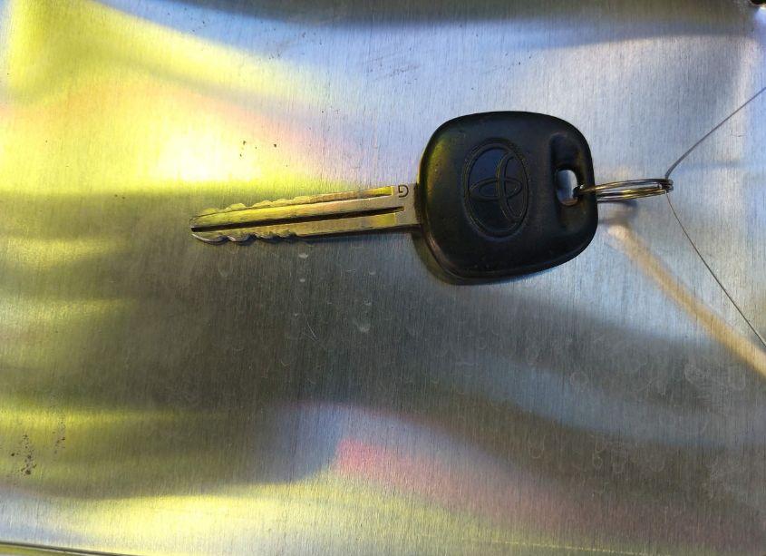 Photo 11 of 2011 Toyota Camry LE (VIN 4T4BF3EK5BR213557)