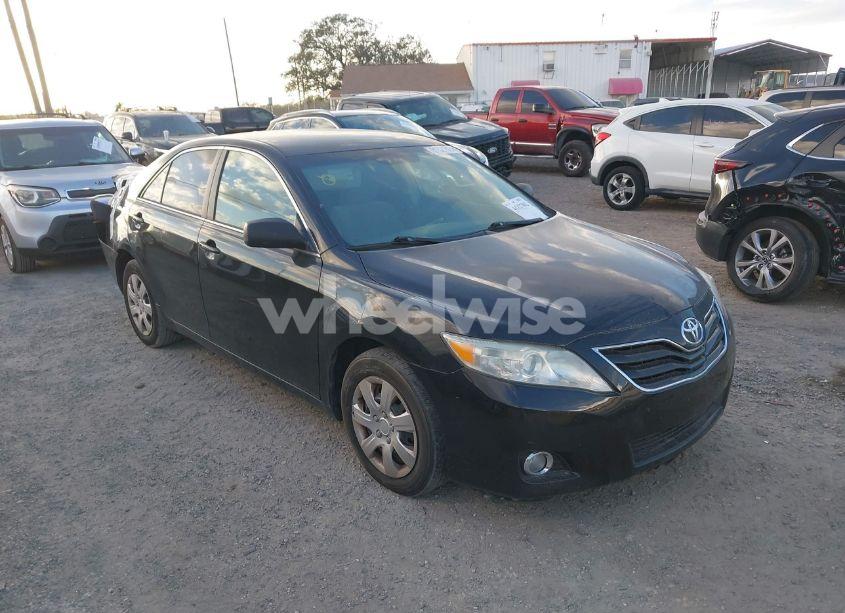 2011 Toyota Camry (VIN 4T4BF3EK5BR213641) main photo