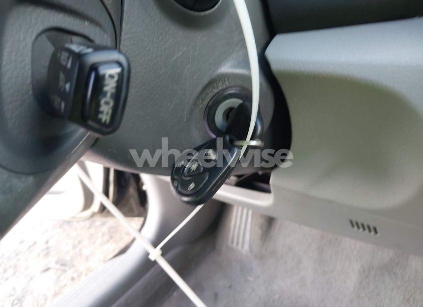 Photo 11 of 2011 Toyota Camry (VIN 4T4BF3EK5BR213641)