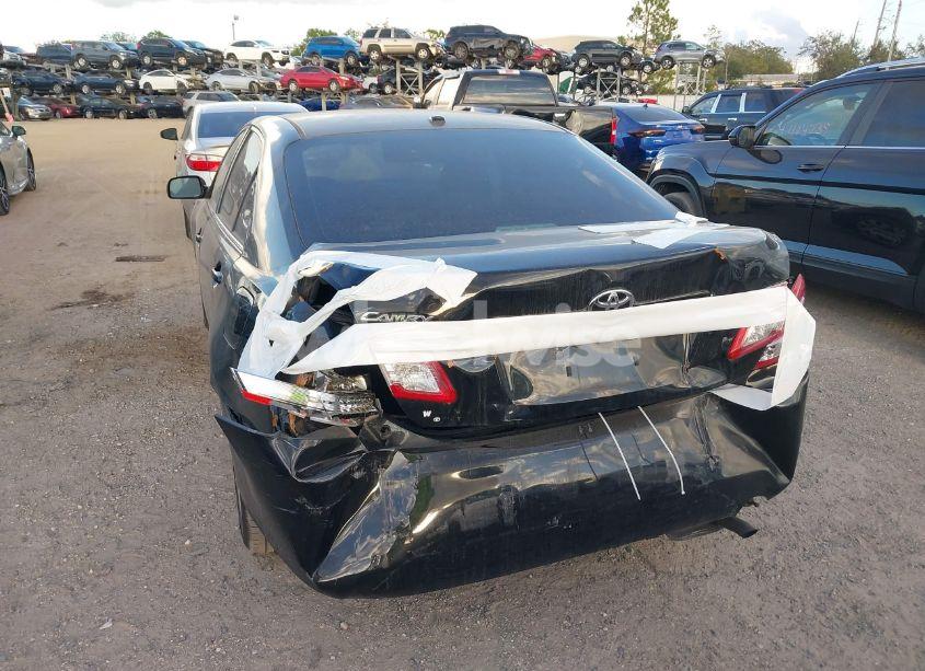 Photo 6 of 2011 Toyota Camry (VIN 4T4BF3EK5BR213641)