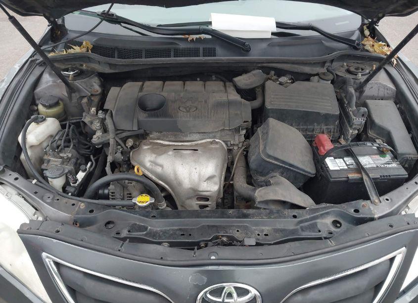 Photo 10 of 2011 Toyota Camry LE (VIN 4T4BF3EK5BR216894)