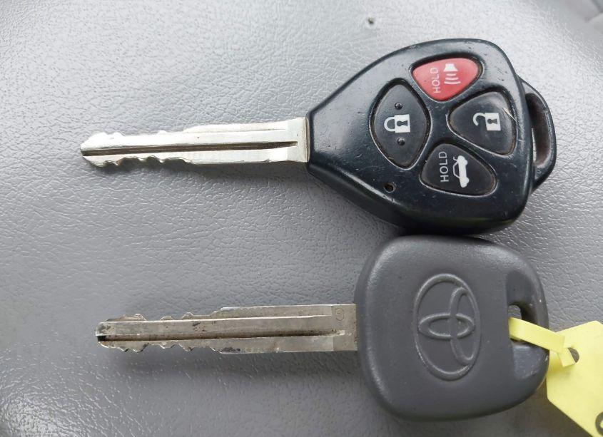 Photo 11 of 2011 Toyota Camry LE (VIN 4T4BF3EK5BR216894)