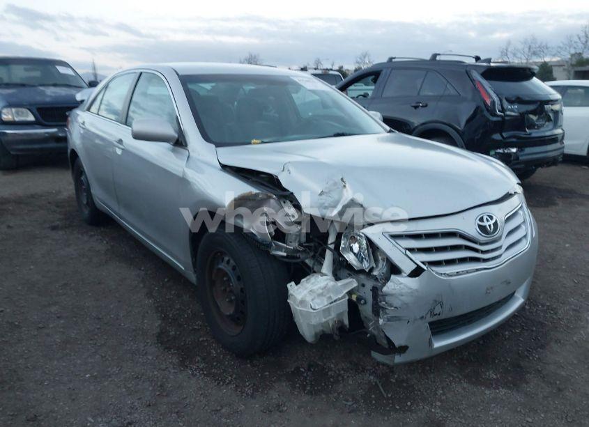 Photo 6 of 2011 Toyota Camry LE (VIN 4T4BF3EK5BR218757)