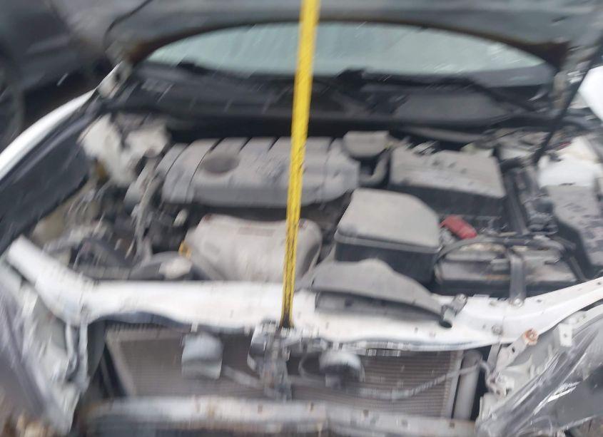 Photo 10 of 2011 Toyota Camry LE (VIN 4T4BF3EK5BR218967)