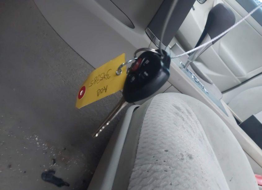 Photo 11 of 2011 Toyota Camry LE (VIN 4T4BF3EK5BR218967)