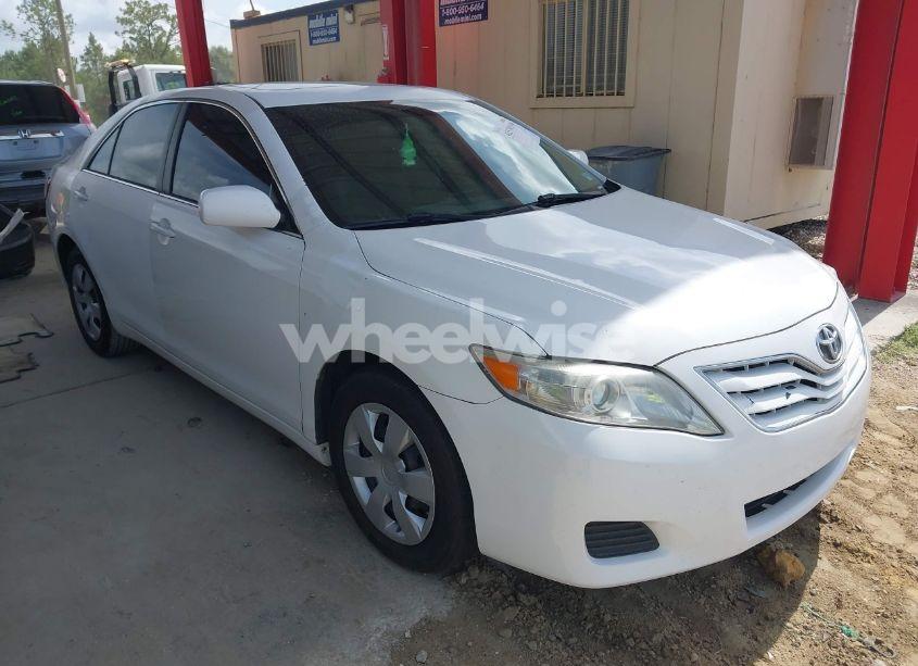 2010 Toyota Camry LE/SE/XLE (VIN 4T4BF3EK6AR006755) main photo